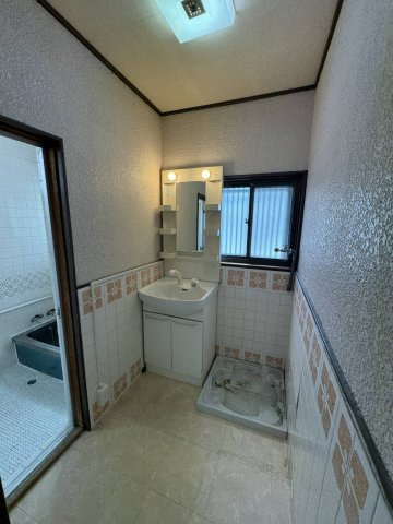和歌山市砂山南2丁目・中古戸建・116510の洗面所