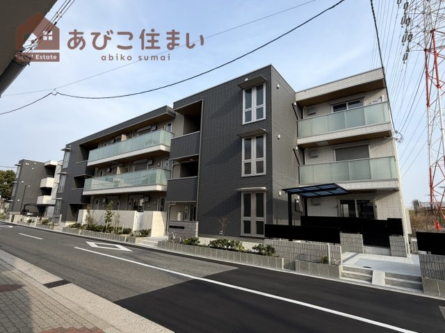 クラシスト苅田WESTの外観