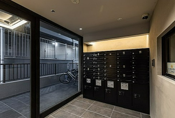 コスモリード四谷三丁目のその他共用部分|ポスト