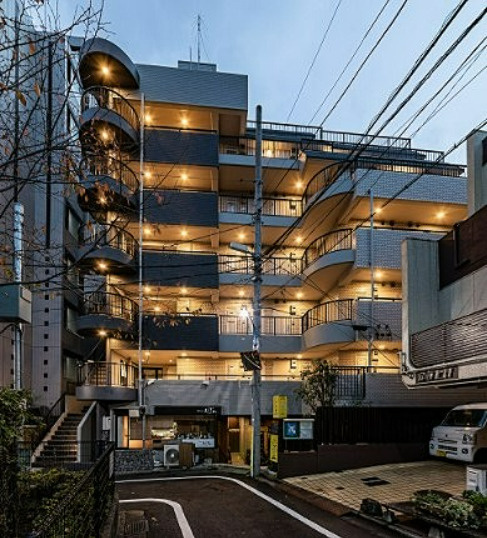 コスモリード四谷三丁目の外観|コスモリード四谷三丁目