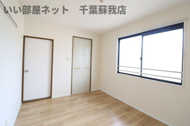コスモパーク　Ｂの寝室|使い勝手のいい寝室です