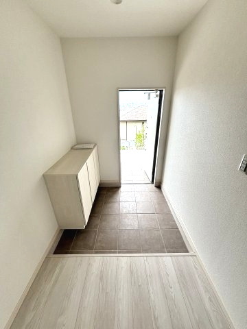【玄関】ガルデニア芦屋