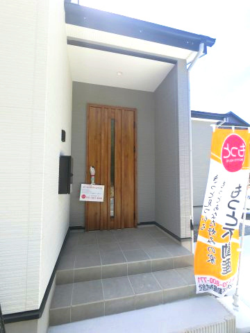 鳥栖市姫方町6期　3号棟の玄関|落ち着いた玄関です