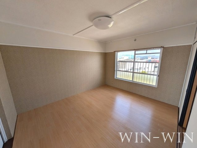 境田マンションの寝室
