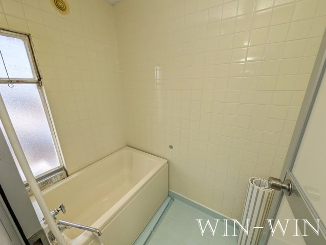境田マンションの浴室