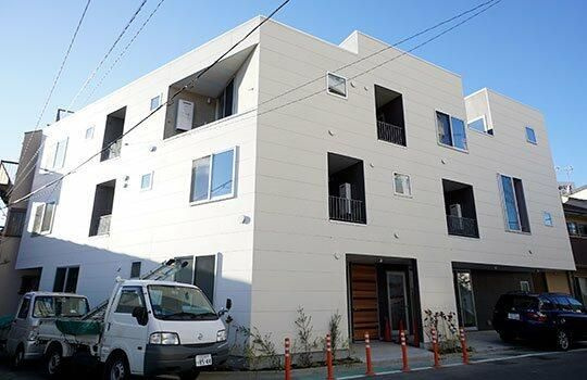 HIGASHI・NIPPORI・PRESSの外観