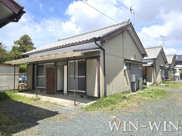 大村町字於泥貸家群の外観