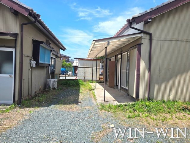 大村町字於泥貸家群のバルコニー