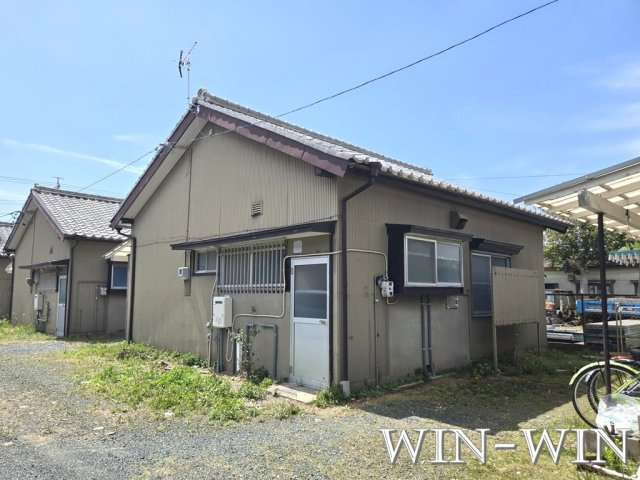 大村町字於泥貸家群の外観