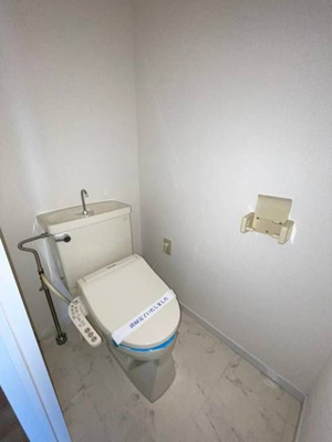 【トイレ】 | 大和ビル | 落ち着いた色調のトイレです