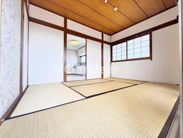 第15小倉ハイコーポの和室|ドキドキの新生活も、安心してスタート。ぴったりの住まいを見つけませんか？クランディアが一緒に住まい選びをサポートします‼　まずは、お気軽にお問合せください　＃クランディア
