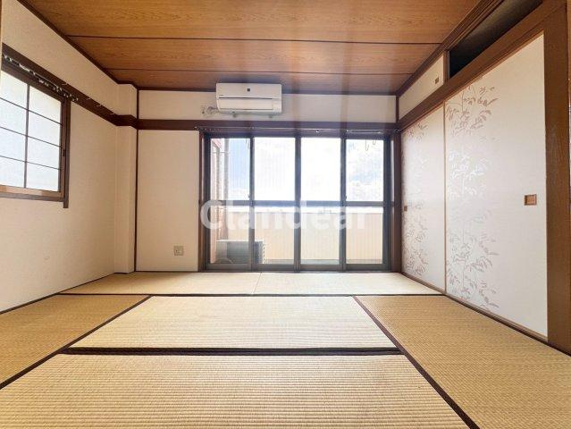 第15小倉ハイコーポの和室|ドキドキの新生活も、安心してスタート。ぴったりの住まいを見つけませんか？クランディアが一緒に住まい選びをサポートします‼　まずは、お気軽にお問合せください　＃クランディア