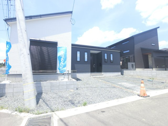 鳥栖市姫方町6期　8号棟の前面道路含む現地写真|前面道路含む現地写真です