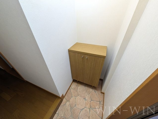 ベルバランセ鷹の玄関