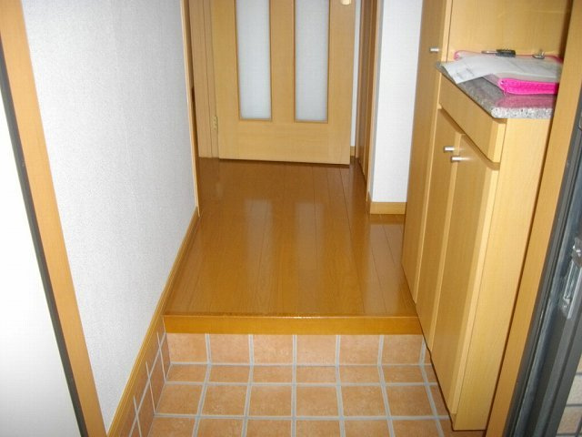 プルメリアの玄関