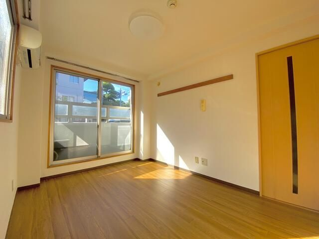 メゾンユニソール神楽坂