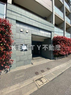 【エントランス】 | 清潔なエントランスです
