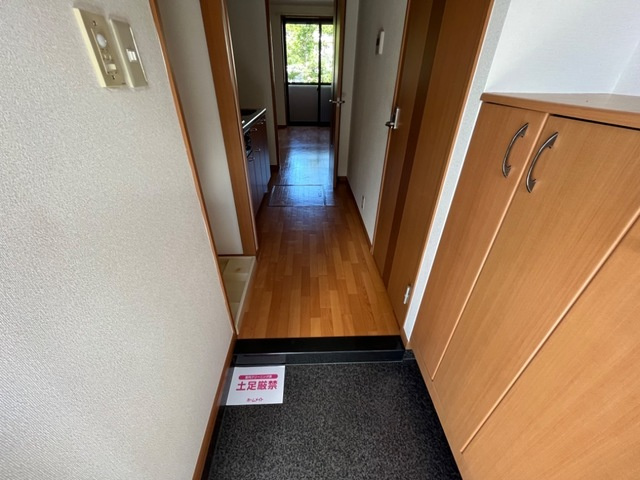 クレッシェンドの玄関