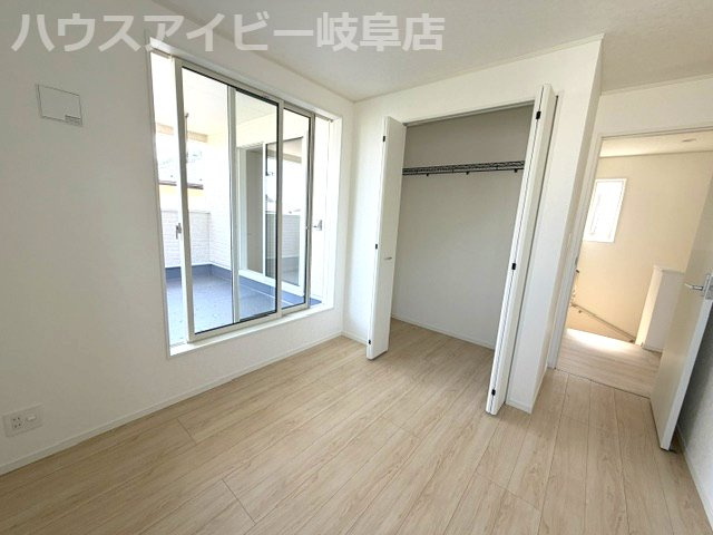 【洋室】の画像