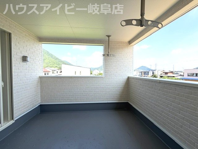 【バルコニー】の画像