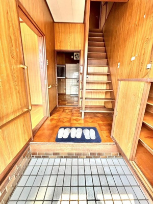 【玄関】 | 塩屋台２丁目　中古戸建