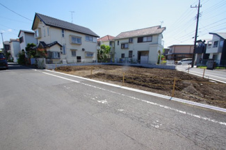 【前面道路含む現地写真】 | 【仲介手数料無料！！】日野市神明4丁目　新築戸建て（全2棟）A号棟　5690万円
