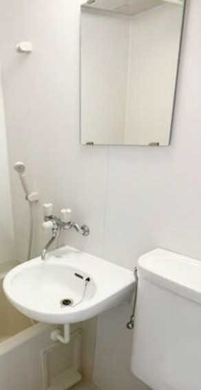 シャンテ東日暮里の洗面所