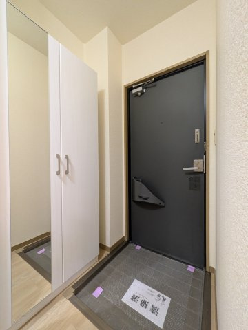 エステートハイツ Aの玄関