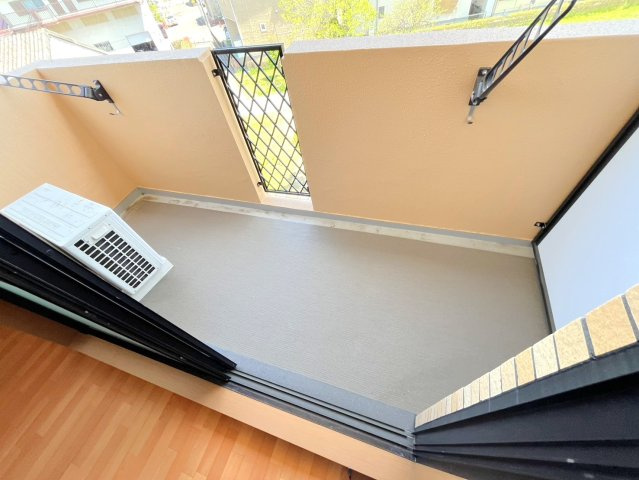 サンフラワーイイダ弐番館のバルコニー