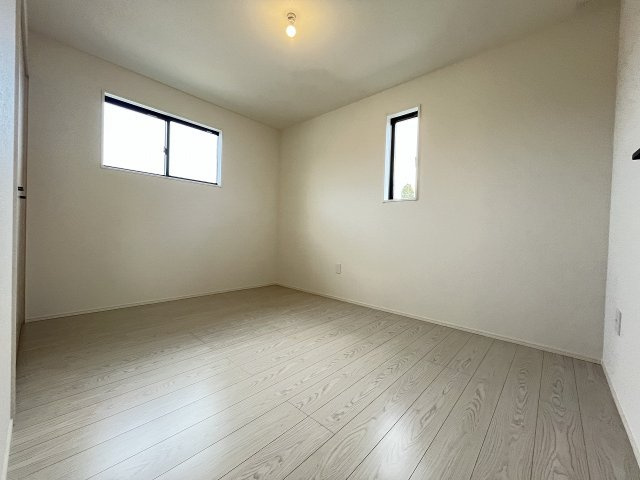 【子供部屋】 | 福岡市南区和田4丁目1期　1号棟（全3棟）【仲介手数料無料・0円】 | 施工例。施工例は完成時と異なる場合があります。