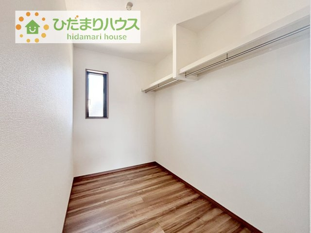 【収納】 | 土浦市真鍋第1期　新築戸建　2号棟 | 新婚さんにおすすめ！奥様に喜ばれる収納たっぷりのウォークインクローゼット付です☆
