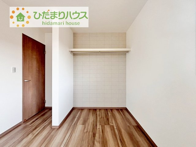 【収納】 | 土浦市真鍋第1期　新築戸建　2号棟 | お洋服の多い女性に人気！収納力の高いクローゼット付き☆彡