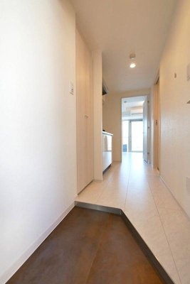 【玄関】 | ハーモニーレジデンス横浜大通り公園EIRAKU