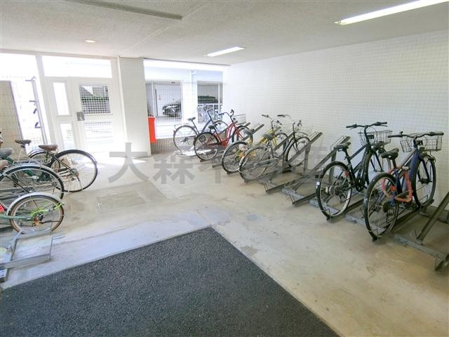 コンフォートタイム大森のその他共用部分|屋根付き駐輪場