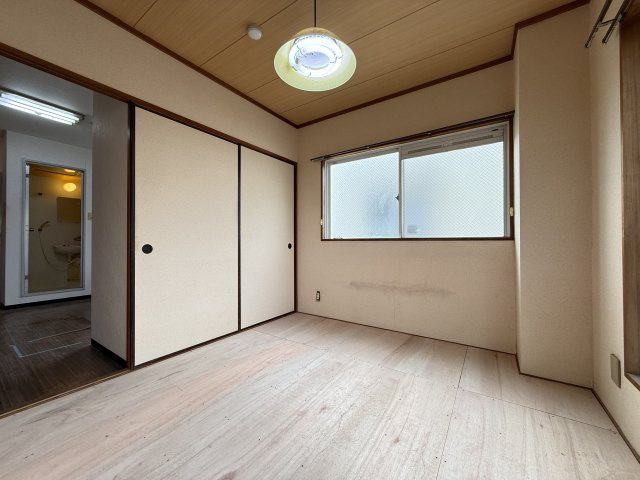 ロジェほりのの洋室