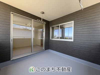 【バルコニー】 | Livele Garden.S　第1栃木都賀町平川　3号棟 | 多少の雨も安心の広々としたインナーバルコニー☆
