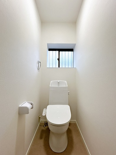 リフォーム中古戸建　岐阜市又丸　平成7年築のトイレ