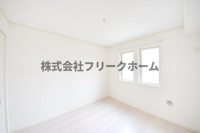 三鷹市井口１丁目のアパートの寝室