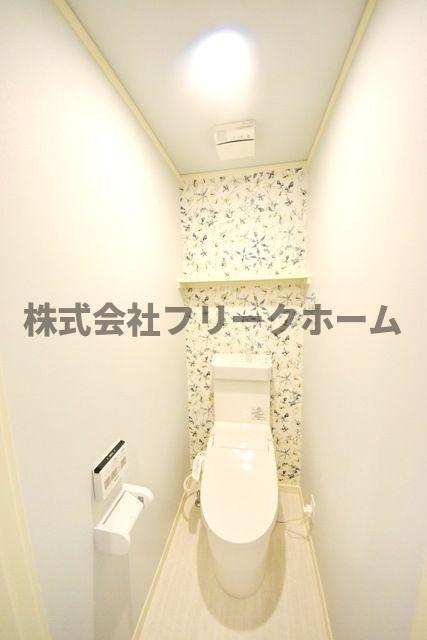 三鷹市井口１丁目のアパートのトイレ
