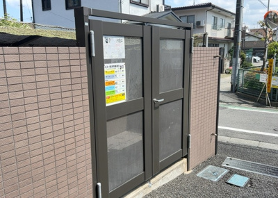 【設備】 | レクセルマンション小田急相模原 | 共有部分は、住民なら誰もが使える設備のこと。例えば駐車場やエレベーター、インターネット設備、セキュリティ設備などがあります。他にも、マンションの廊下・外部階段やエントランス・ゴミ置き場などがあります。