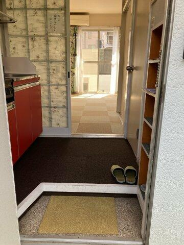 多摩川レジデンスの玄関