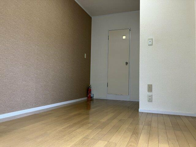 多摩川レジデンスの洋室