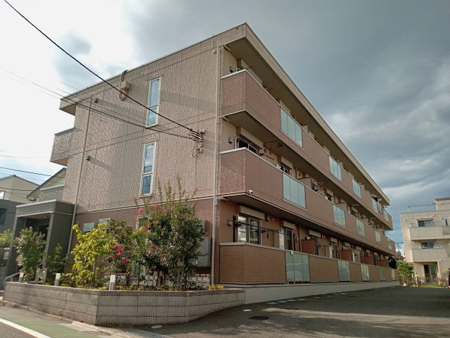 府中市美好町３丁目のアパート