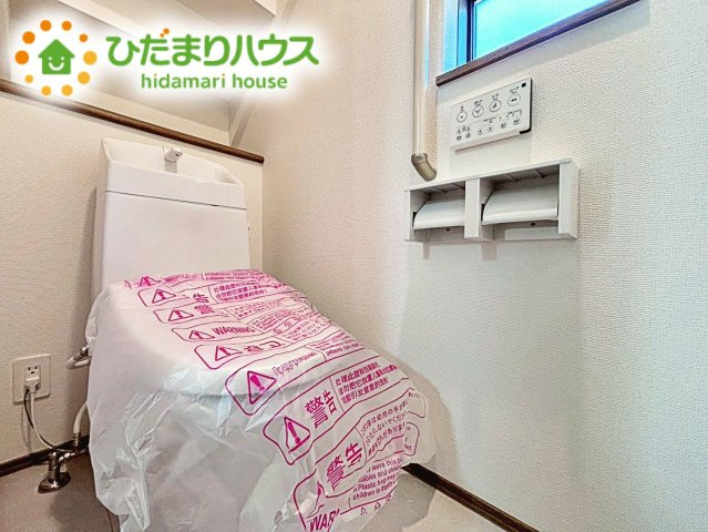 【トイレ】 | 水戸市堀町2086番　新築戸建　A号棟 | 1・2階にトイレあるため、同時に利用でき混雑を避けられますね
