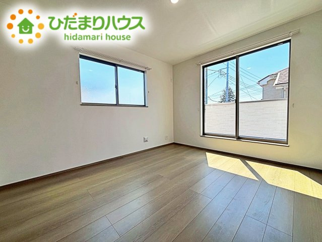 【寝室】 | 水戸市堀町2086番　新築戸建　A号棟 | ベッドを置いても余裕の広さがあります。パソコンや趣味のスペースなどインテリアを考えるのも楽しみですね！