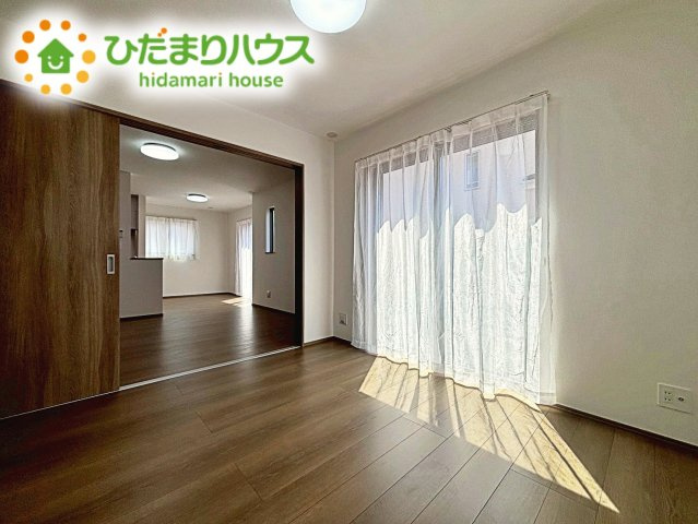 【洋室】 | 水戸市堀町2086番　新築戸建　A号棟 | 夏場に心地良いひんやり感はフローリングならでは☆彡