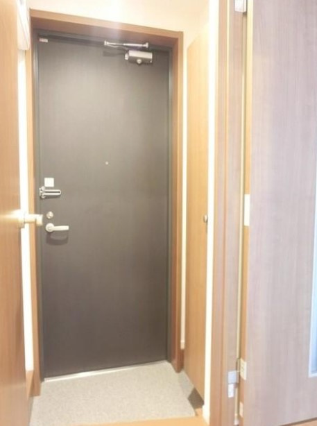ドヌール長崎の玄関