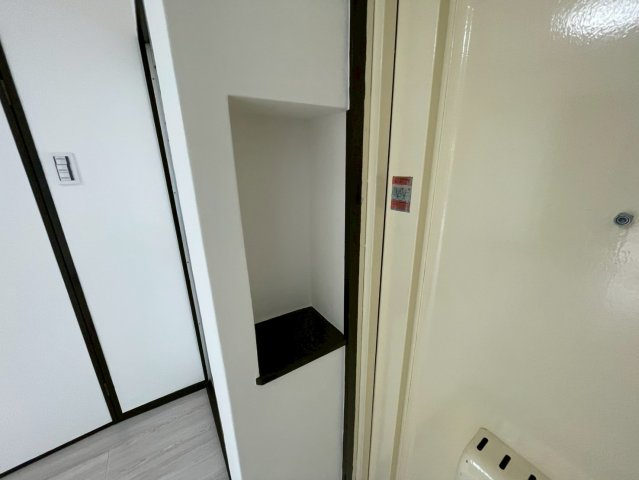 城村マンションの玄関