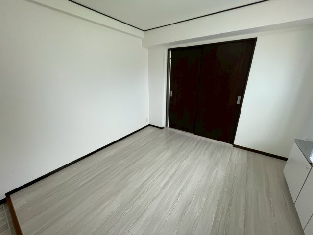 城村マンションの居間・リビング
