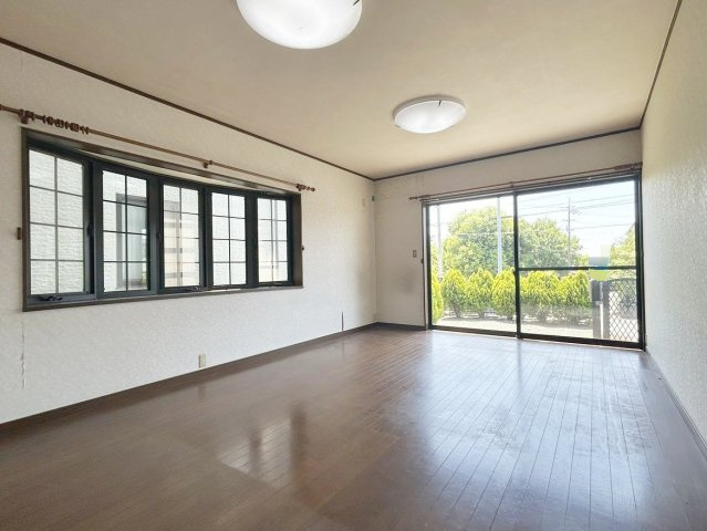 【居間・リビング】 | 南国市緑ケ丘３丁目